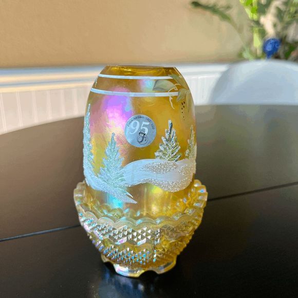 Vintage Fenton Hand Painted Champagne Gold Iridescent Signed Fairy Lamp - Picture 1 of 7